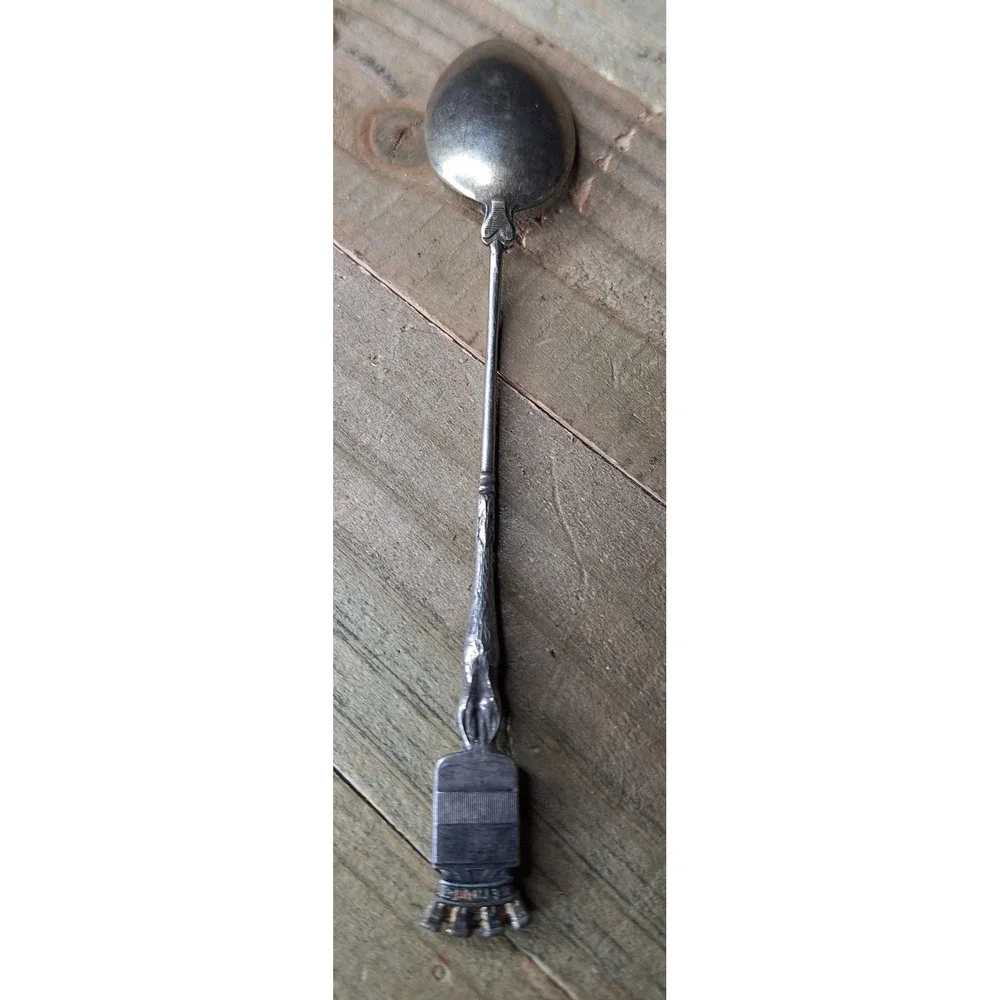 Vintage‎ Bethune France Souvenir Collector Spoon Engraved Crest Mural Crown